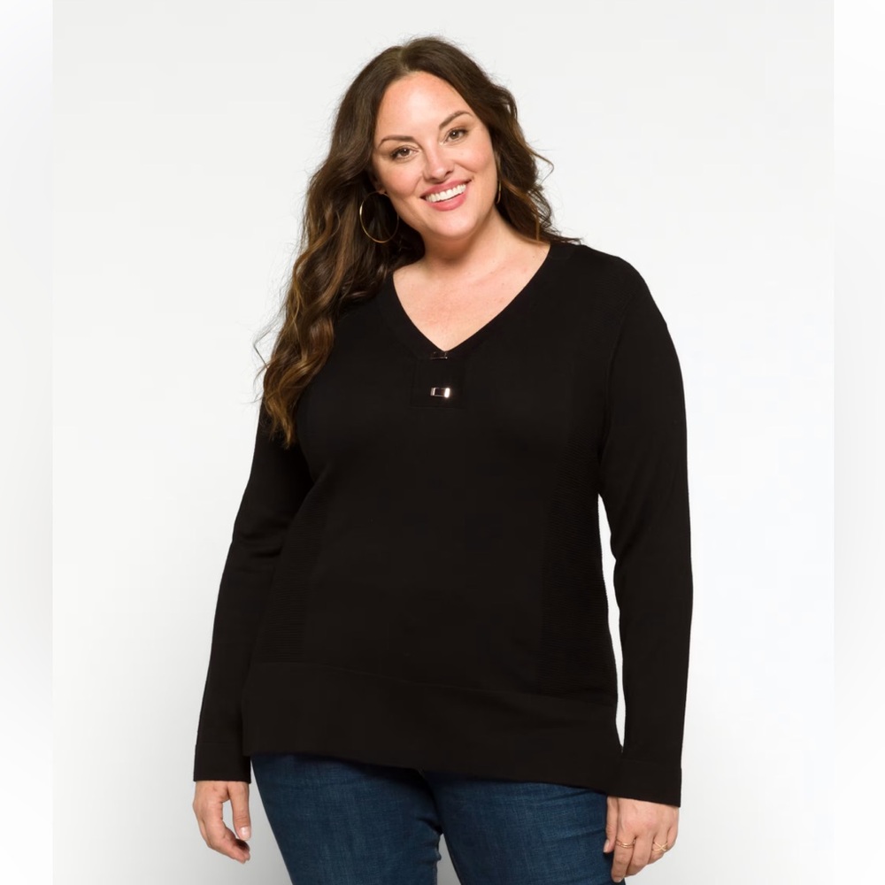 Black Long Sleeve V-Neck Tunic Sweater with Decorative Buckles